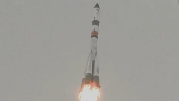 Rusya, Kazakistan'dan Soyuz-2.1a roketini frlatt