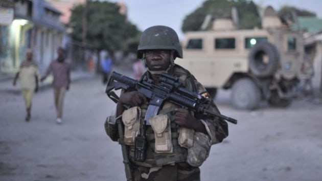Somali'de 11 E-ebab terristi yakaland  