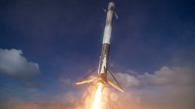SpaceX internet uydular frlatmaya hazr