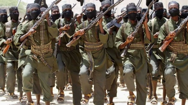 Yemen'de hkmet gleri El-Kaide'nin kalesi saylan El-Misini Vadisi'ne girdi