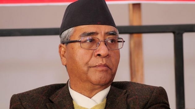 Nepal Babakan istifa etti