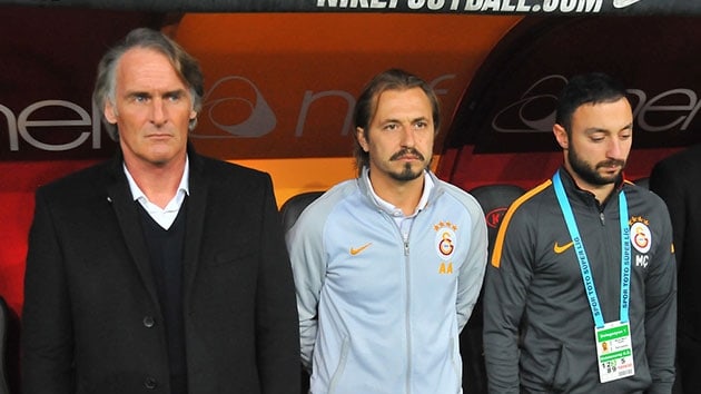 Jan Olde Riekerink: Takmn en byk g kayna Sneijder ve Seluk nan'n oyuncu grubuna yapt liderlikti