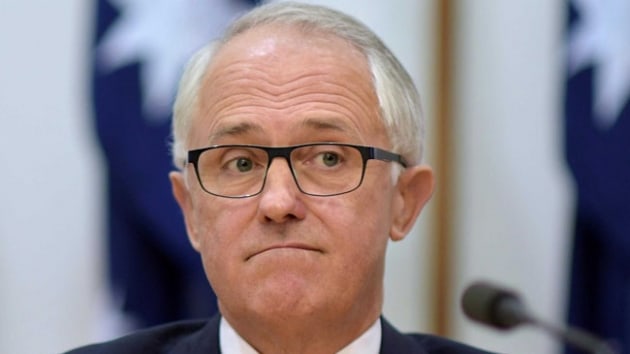 Avustralya Babakan Turnbull:  Kabine yeleri, evli ya da bekar olsun alanlaryla gnl ilikisi kurmamaldr