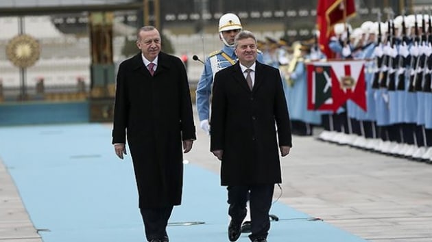 Cumhurbakan Erdoan, vanovu resmi trenle karlad