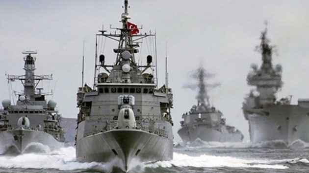 Trk Donanmas Akdeniz faaliyetlerini uzatt, Yunanistan Merkel'den yardm istedi