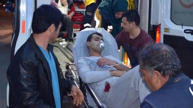 Adanada klada yangn: 8 asker dumandan zehirlendi