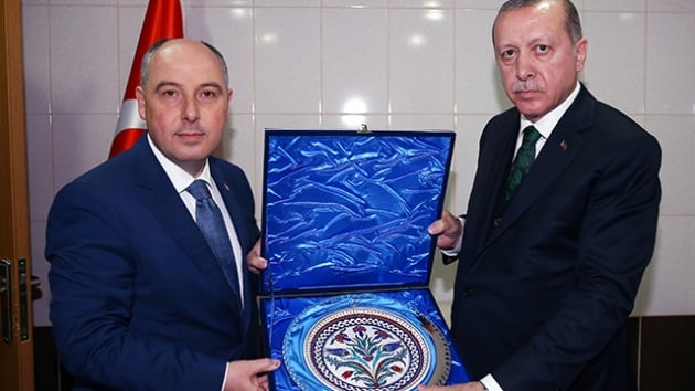 Cumhurbakan Erdoan, Osmaniye Valisi Cokun'u kabul etti