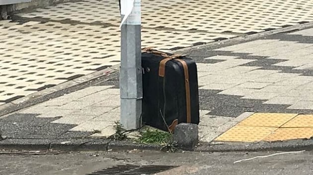  Sultanbeyli'de pheli valiz panii yaand