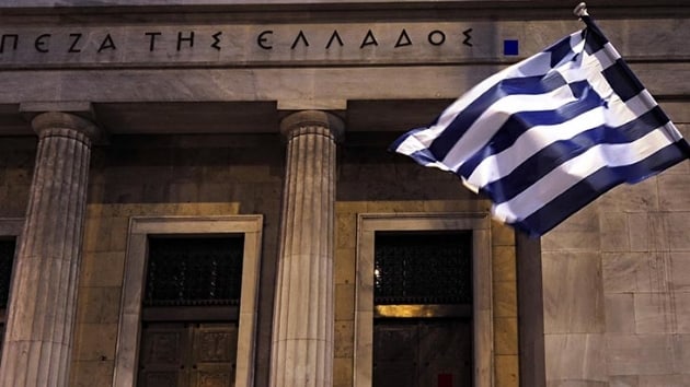 Yunanistan'da sermaye kontrolleri hafifletiliyor