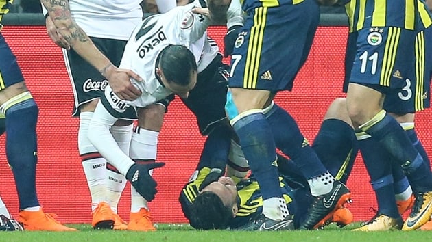 Olayl geen Beikta-Fenerbahe derbisi, d basnda geni yank buldu