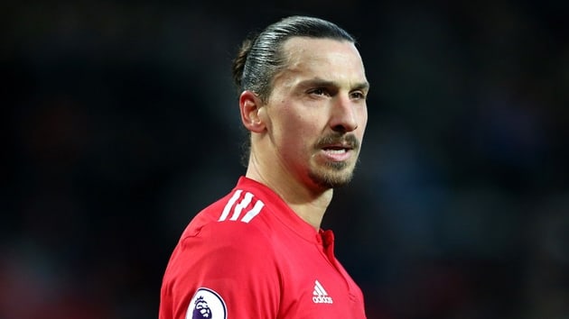 Milli takm brakan Zlatan Ibrahimovic, kararndan dnebileceini ima etti