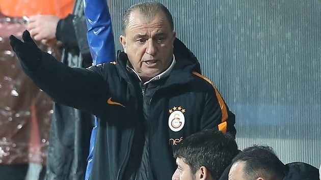 Fatih Terim: Galatasaray iin ierisi dars fark etmemesi lazm
