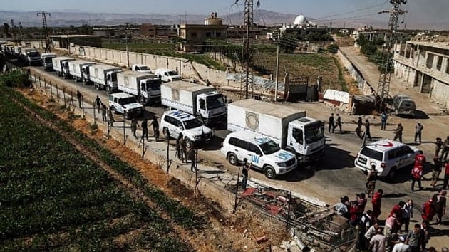 BM insani yardm konvoyu, Esed rejiminin hava saldrlarnn srmesi nedeniyle ablukadaki Dou Guta'ya giremiyor