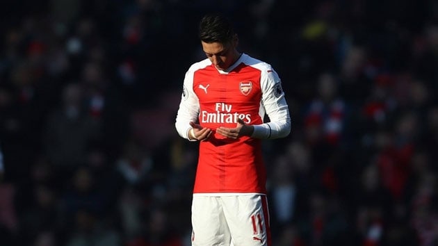 Mesut zil'in hayat kitap oldu