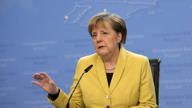 Almanya Babakan Merkel: (Trkiye ile) letiim kanallar her zaman ak olmal. nk birbirimize bamlyz