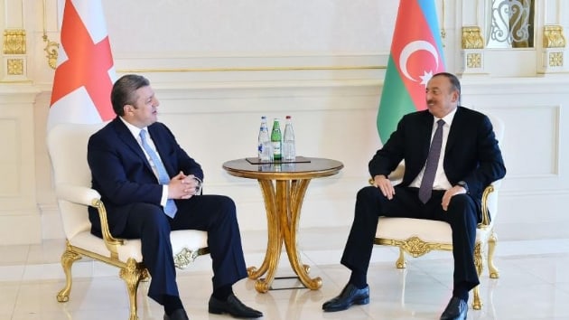 Grcistan Babakan Kvirikavili, Aliyevle bir araya geldi   