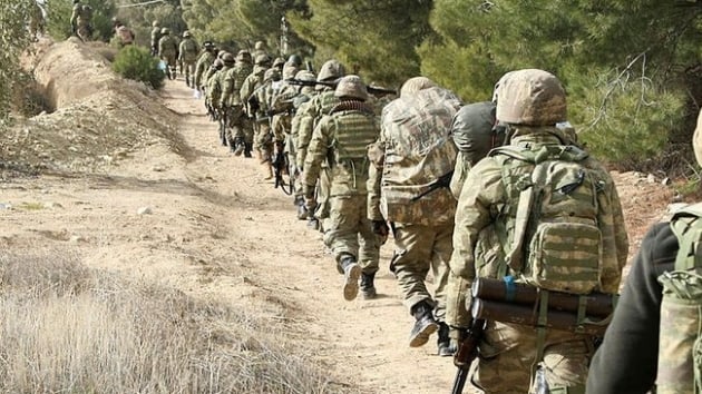'Terr rgt YPG Mnbi'ten knca gvenlii Trk ve ABD askerleri salayacak'