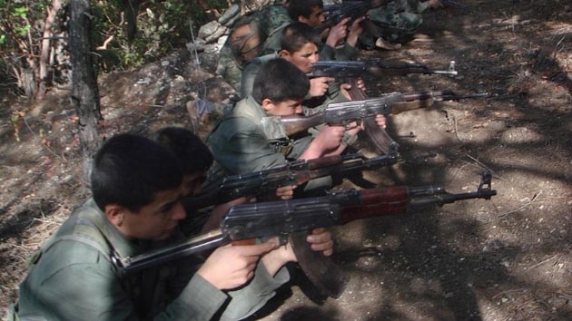 Terr rgt YPG/PKK Afrin'de de ocuklar karp savaa zorlad