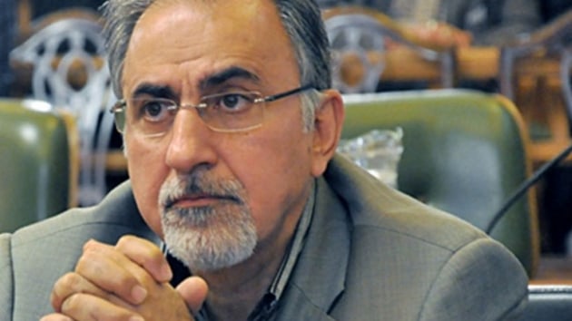 Tahran Belediye Bakan Necefi istifa etti    