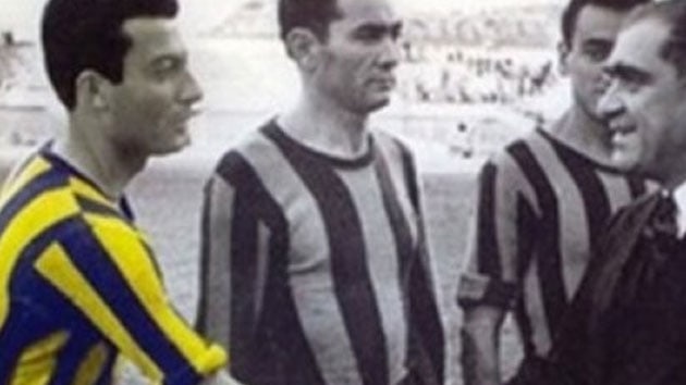 Fenerbahe'nin eski milli futbolcusu Halit Deringr hayatn kaybetti