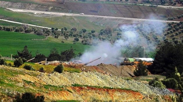 Afrin ve evresindeki PKK/PYD hedefleri top atna tutuldu  