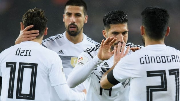 Almanya'nn aday kadrosunda 3 Trk asll futbolcu