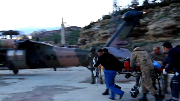 Askeri helikopter Malatya'da silahla yaralanan ocuk iin havaland
