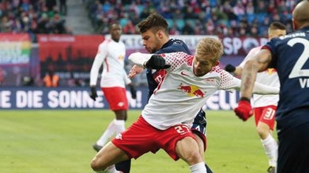 RB Leipzig sahasnda Bayern Mnih'i 1-0 geriden gelerek 2-1 malup etti