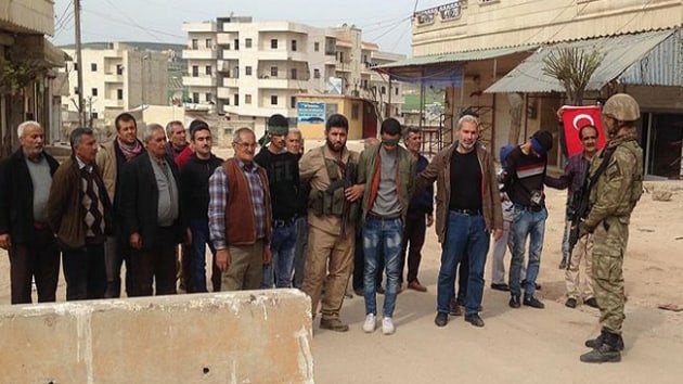 Afrin halk, 3 PKK/YPG'liyi yakalayp TSK'ya teslim etti