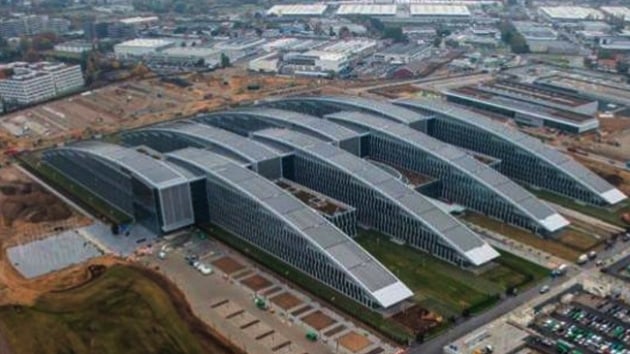 NATO tanyor! 4 bin kii yeni binaya gidiyor