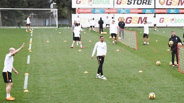 Galatasaray'da 6 futbolcu antrenmana katlmad