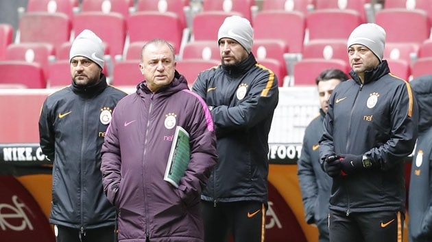 Galatasaray'da dev Fatih Terim operasyonu!