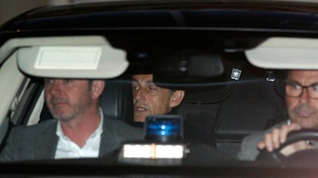 Fransa eski Cumhurbakan Sarkozy'nin gzaltnda tutulma sresi sona erdi