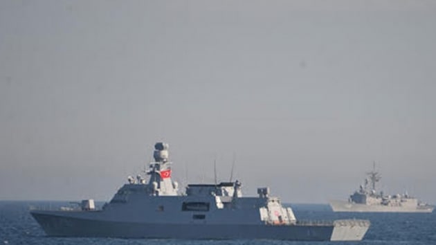 Trk sava gemileri Karadeniz'de Deniz Yldz Tatbikat'na balyor