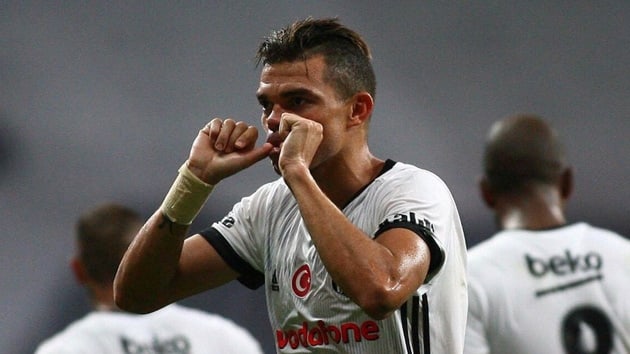 Pepe: Beikta'a gelmemde 'Come to Beikta' mesajlar etkili oldu
