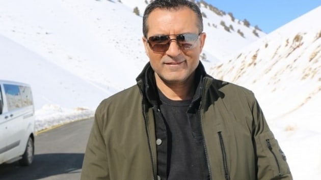 Rafet El Roman kimdir