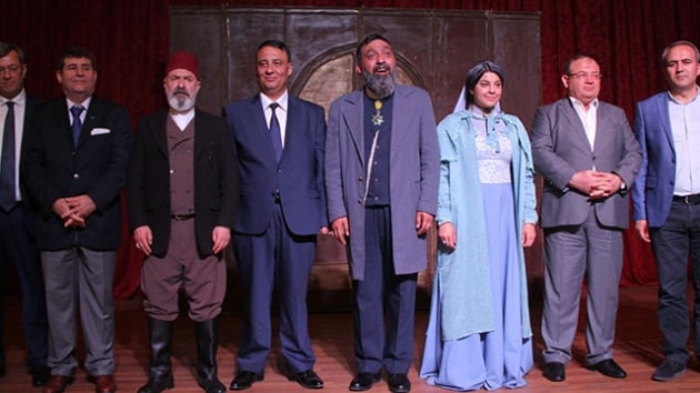 Sultan 2. Abdlhamid Han'n hayatn anlatan Usta oyunu Hatay'da