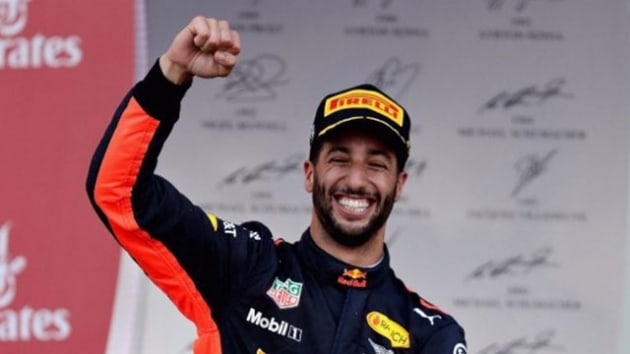 Formula 1'de zafer Daniel Ricciardo'nun oldu