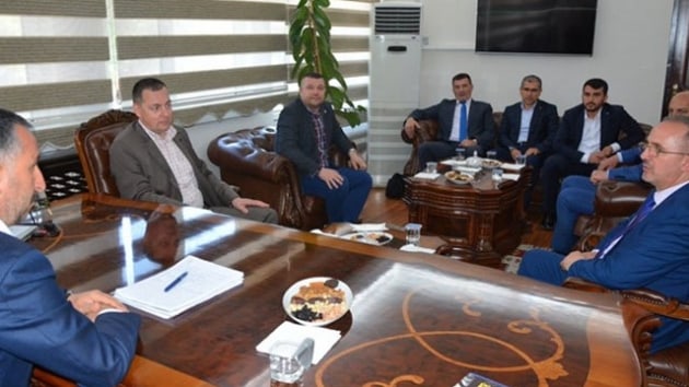 Balkan milletvekilleri anlurfa'da, Bakan ifti'yi ziyaret etti