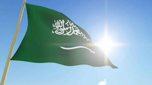 Suudi Arabistanda Kraliyet Saray yaknnda silah sesleri duyuldu: : Riyaddan aklama geldi