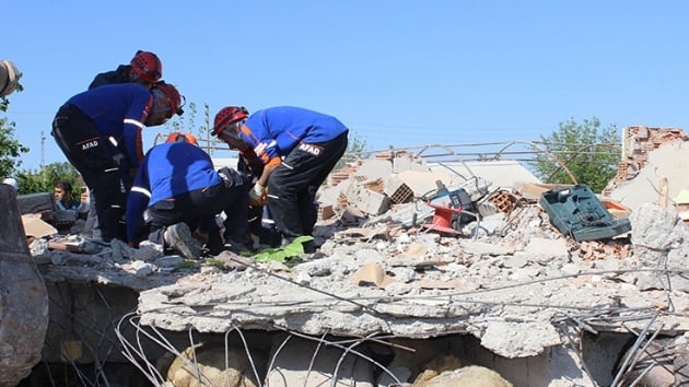 Adyaman'daki depremle ilgili hkmetten aklama: Depremden 39 kii etkilendi