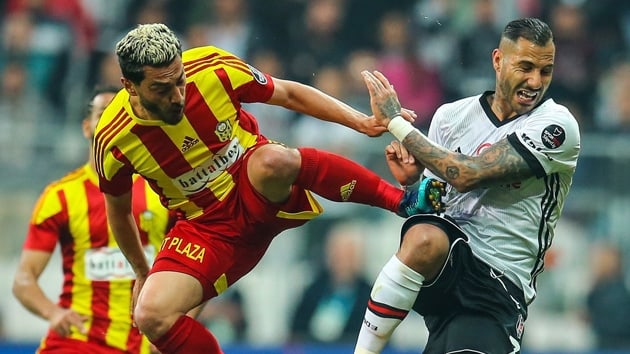 Ynetimin 'sakin ol' uyarsn dikkate alan Ricardo Quaresma, takdir toplad