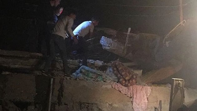 rnak'de Cizre ilesinde iki katl bir evin kmesi sonucu 2 kii ld, 8 kii yaraland