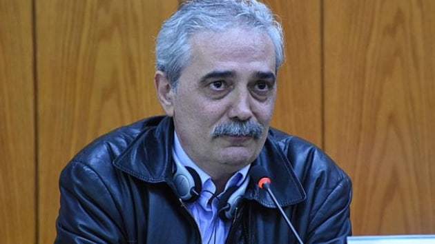 Prof. Dr. stn: Velayet-i Fakih meselesi ii dnyada karmaaya yol at
