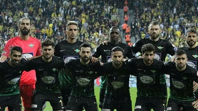 Kupa ampiyonu Akhisar'da 9 futbolcunun szlemesi sona erdi