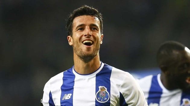 Porto formas giyen Marcano, Beikta'tan haber bekliyor