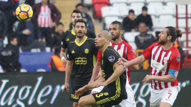 Evkur Yeni Malatyaspor, Ayta Kara ve Doria ile yollar ayrd
