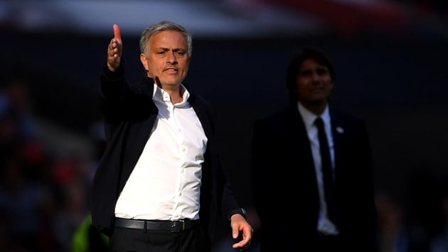 Jose Mourinho tepkilere dayanamad ve Instagram hesabn sildi
