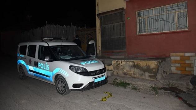 Malatya'da ocuklarn rehin alan baba, polisin ikna abalar sonucunda teslim oldu
