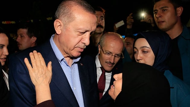Cumhurbakan Erdoan, vatandalarla iftarda bir araya geldi